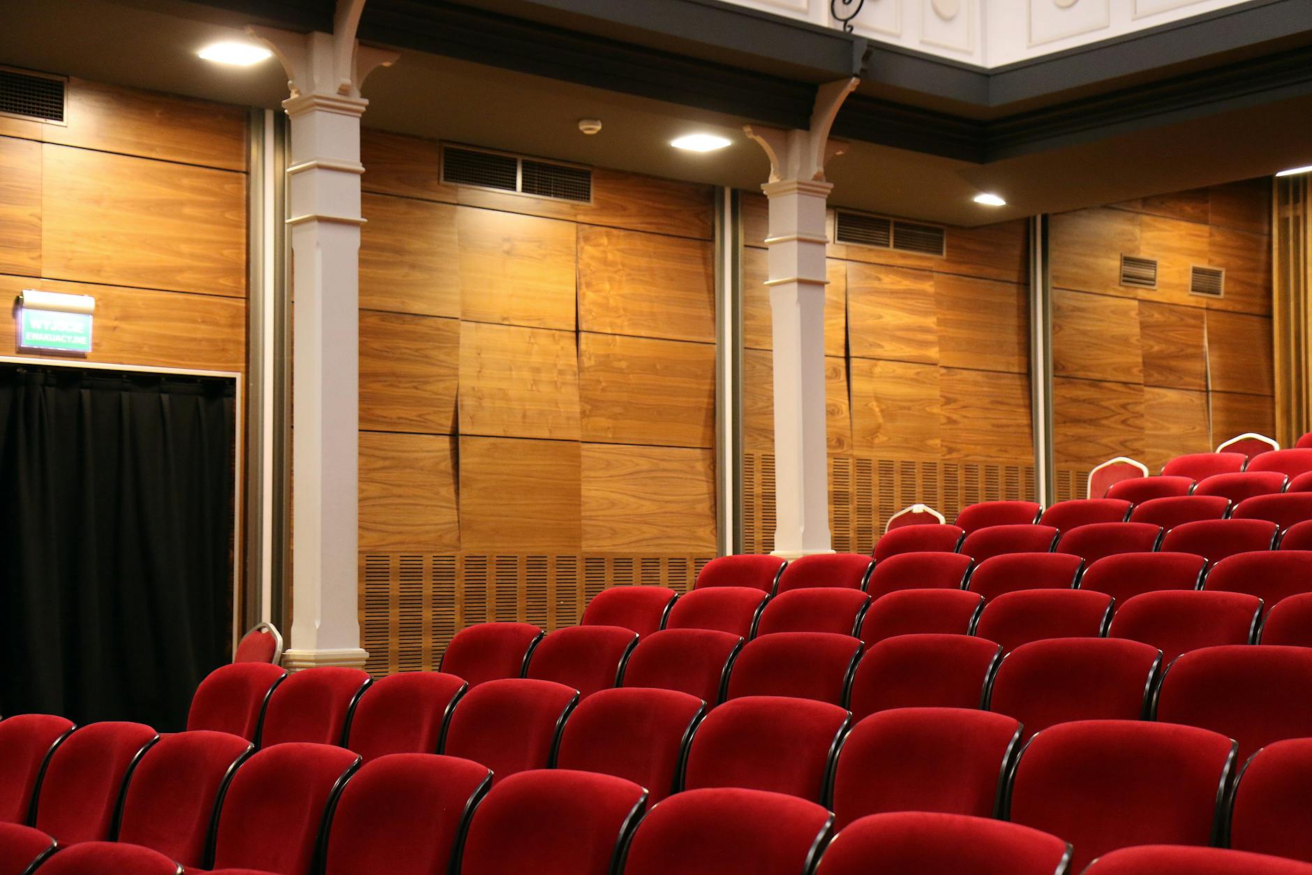 SAVE THE DATE – Colloque « corps et radicalités » les 30 et 31 mars 2023